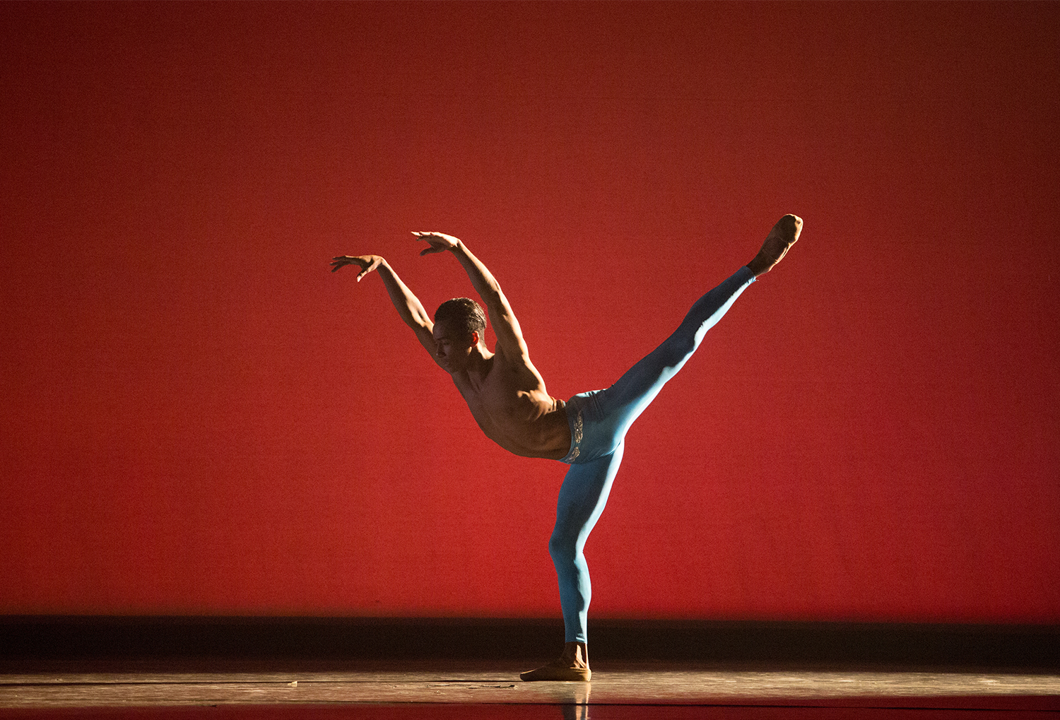 Ricardo Santos in "Rio." Choreography by Ib Andersen. Photo by Alexander Iziliaev.