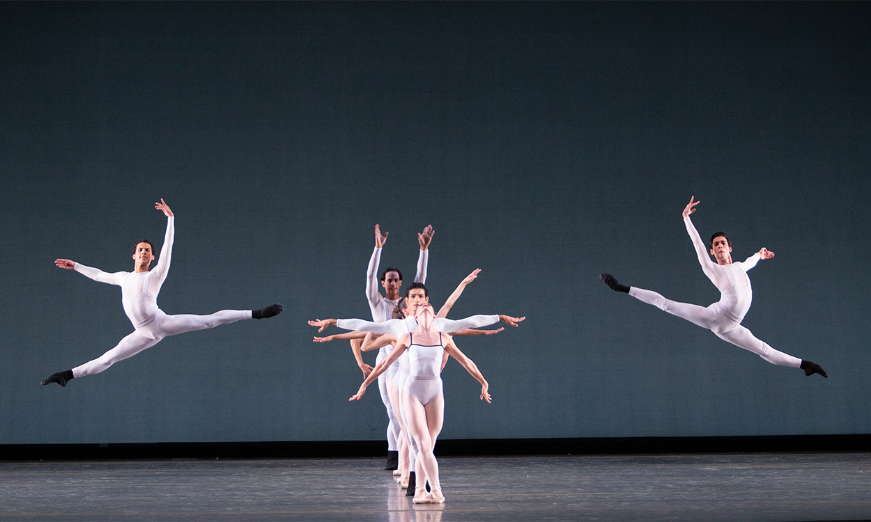 Ballet Arizona dancers in Justin Peck's "In Creases.