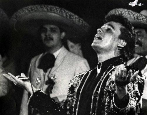 Your Guide to the Music & Life of Juan Gabriel